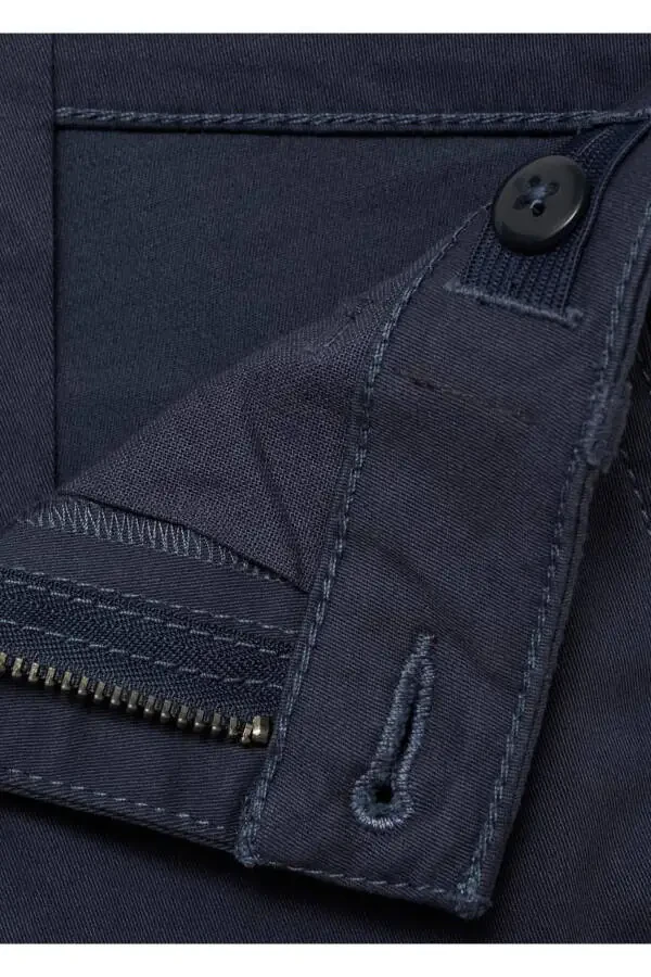 Straight leg cargo pants - 6