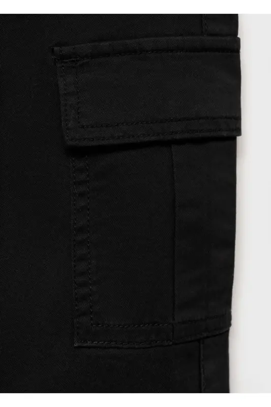 Straight leg cargo pants - Black - 4
