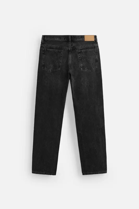 STRAIGHT LEG JEAN - Charcoal - 7