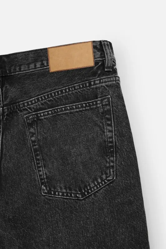 STRAIGHT LEG JEAN - Charcoal - 9