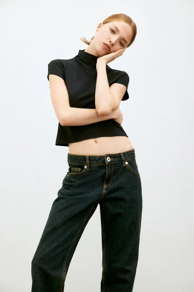 Straight Leg Jeans - H&M (1)