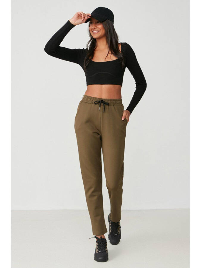 Straight Leg Sweatpants 801 Khaki - 1