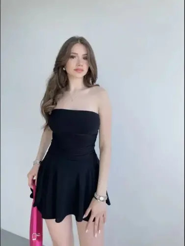 Straplez Mini Etek Görünümlü Şortlu Elbise Büzgülü Şık Yazlık - Siyah - 3