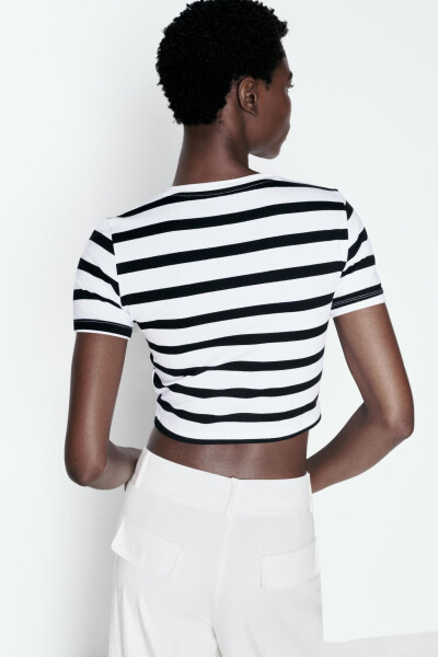 STRETCH CROP T-SHIRT Black / White - 29