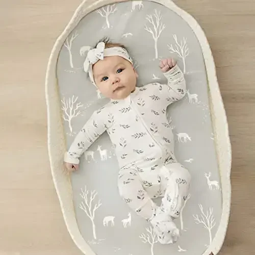 Stretch Ultra Soft Fitted Bassinet Sheet Set 2 Pack, Universal Fit for Bassinets Baby Cradle Moses Basket Oval Rectangle Mattress Safe and Snug, Pretty African Savannah Animals Pattern - 6