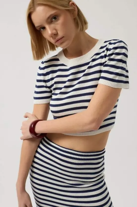 Striped Bicycle Collar Crop - 1