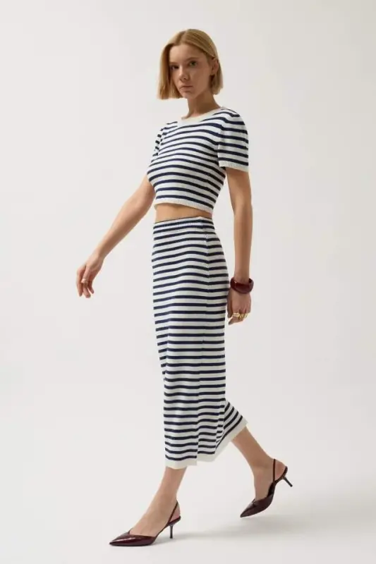 Striped Bicycle Collar Crop - 4