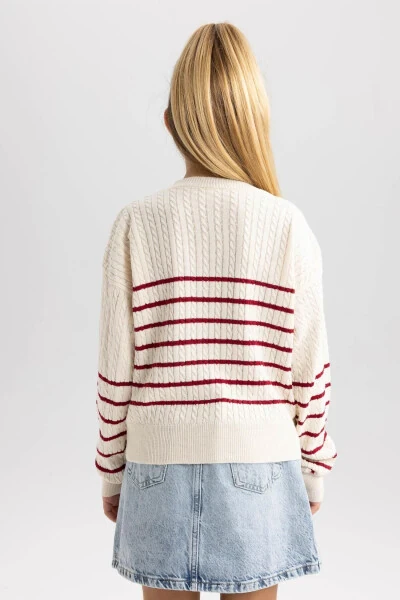 Striped bicycle neck sweater. - 6