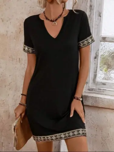 Striped Detail V-Neck Viscose Dress with Side Pockets - 6