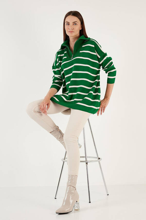 Striped Half-Zip Oversized Knit Sweater 4616080 - 14