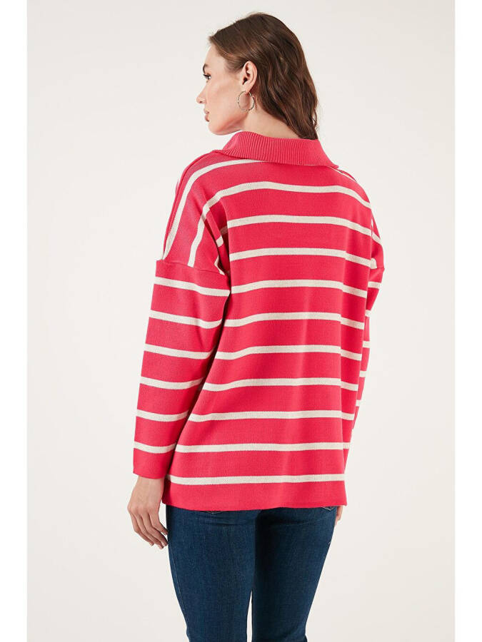 Striped Half-Zip Oversized Knit Sweater 4616080 - 10