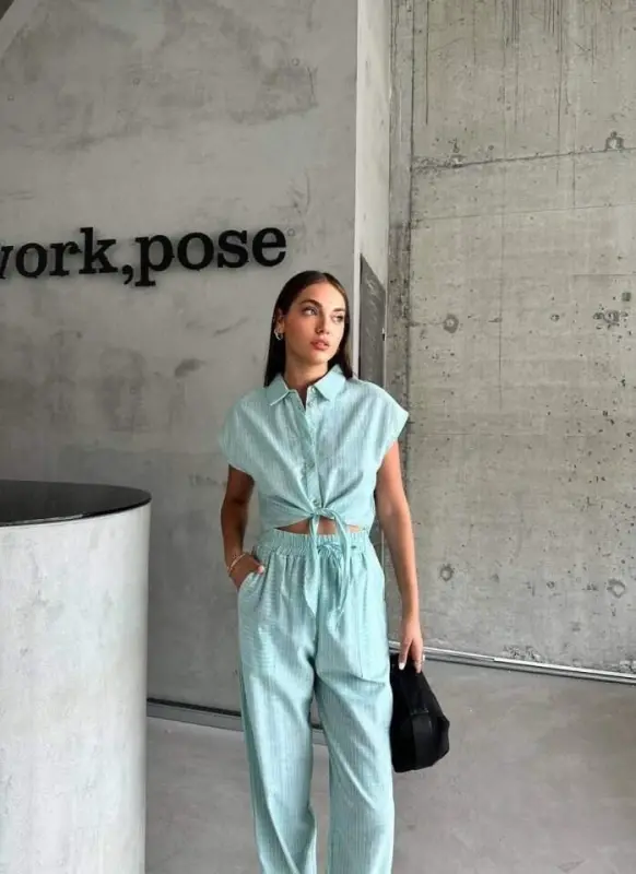 STRIPED LINEN SLEEVELESS CROP PANTS SUIT - Green - 1