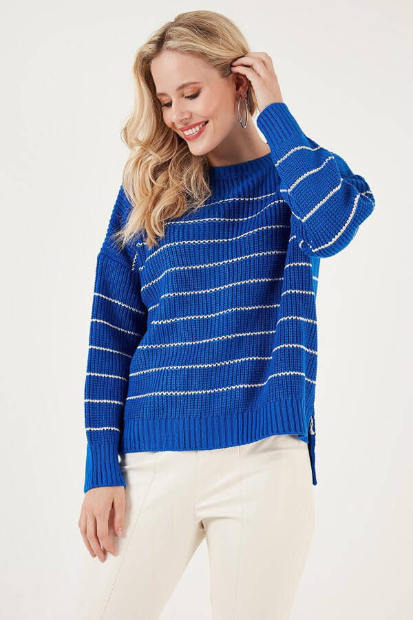 Striped Long Back Bike Neck Knit Sweater 4616133 - 11