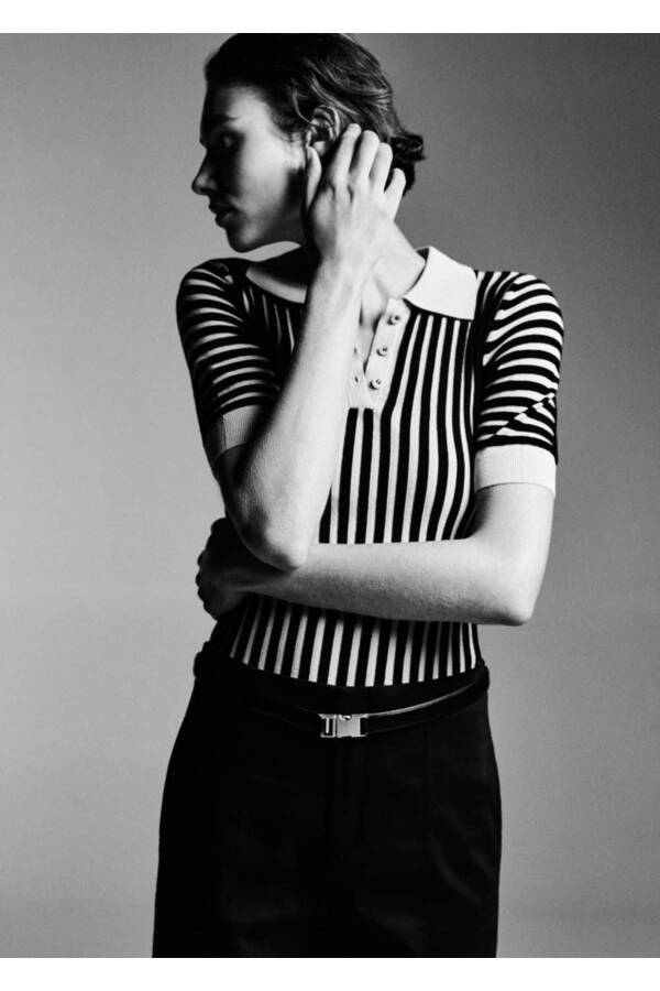 Striped polo sweater - 7
