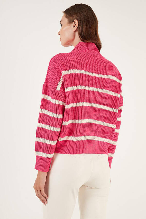 Striped Stand Collar Winter Sweater 4616118 - 15