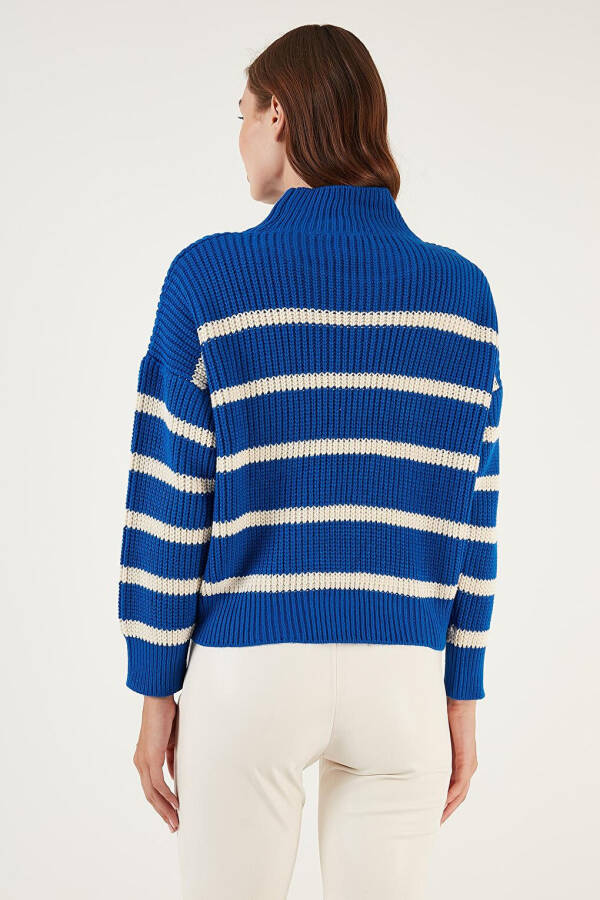 Striped Stand Collar Winter Sweater 4616118 - 15