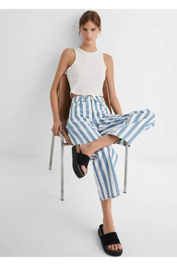 Striped Straight Cut Jeans - 8