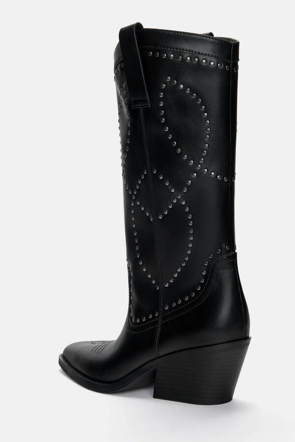 Studded cowboy boot - 5