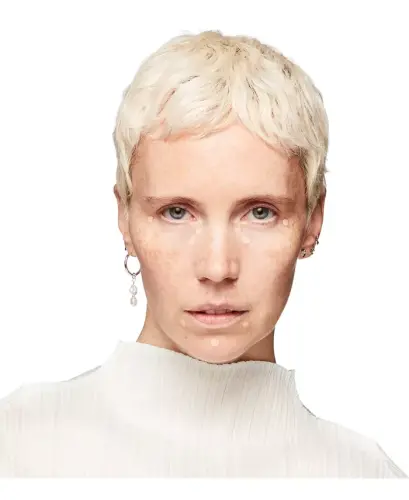 Studio Fix 24-Hour Smooth Wear Concealer, 0.23-oz. - NW20 (rosy beige) - 3