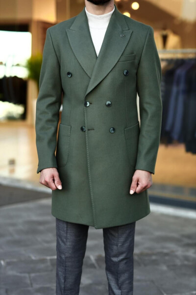 Stylish double-breasted men's coat. Wool and polyester blend. - 2