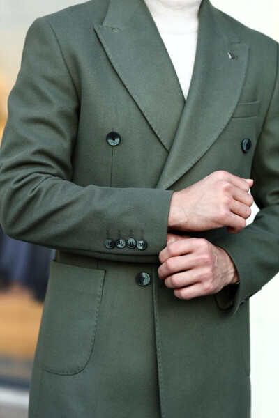 Stylish double-breasted men's coat. Wool and polyester blend. - 3