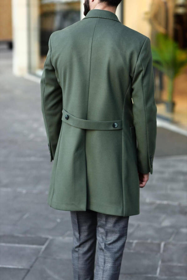 Stylish double-breasted men's coat. Wool and polyester blend. - 5