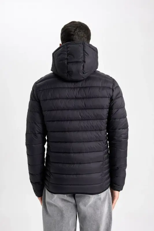 Su İtici Hafif Şişme Mont Slim Fit Dar Kesim Kapüşonlu Fermuarlı Cepli Mevsimlik Siyah - 7
