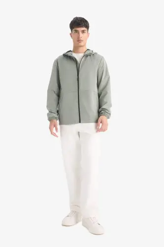 Su İtici Slim Fit Dar Kesim File Astarlı Kapüşonlu Fermuarlı Mevsimlik Baharlık Yağmurluk Mont C5821 - Haki-KH397 - DEFACTO (1)