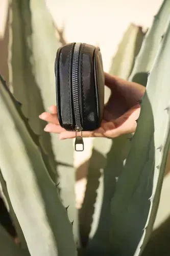 Sumka ichidagi organayzer mini makiyaj sumkasi -Qora mini kosmetika sumkasi-Qora - 8