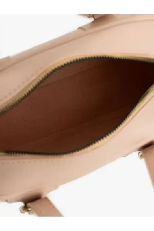 Сумка на плечо из искусственной кожи с молнией и ремешком - роза - 5