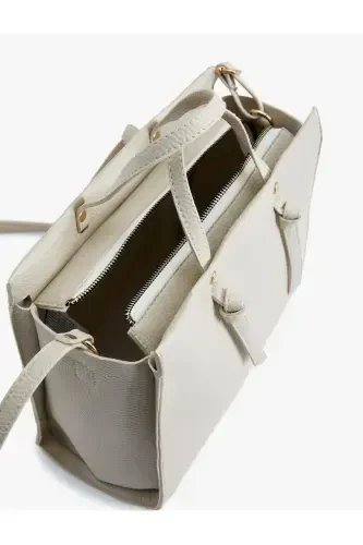 Сумка-тоут из искусственной кожи большого размера с ручками и деталями на ремешке - 4