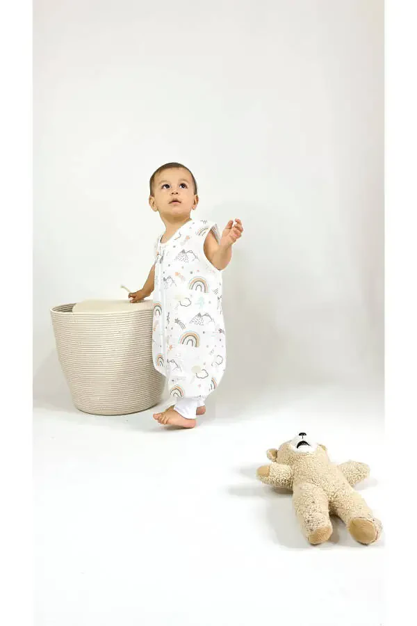 Summer Muslin Sleep Sack, 0.5 Tog Single Layer Baby Sleep Sack, Rainbow Pattern Unisex Baby Sleepsuit - 2