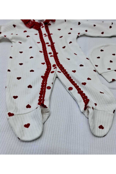 Sundan Amore Baby Yakası Güpürlü Pamuklu Bebek Tulumu Ve Bere - Beyaz Kırmızı - 2