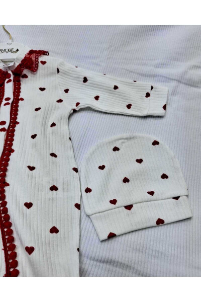 Sundan Amore Baby Yakası Güpürlü Pamuklu Bebek Tulumu Ve Bere - Beyaz Kırmızı - 5