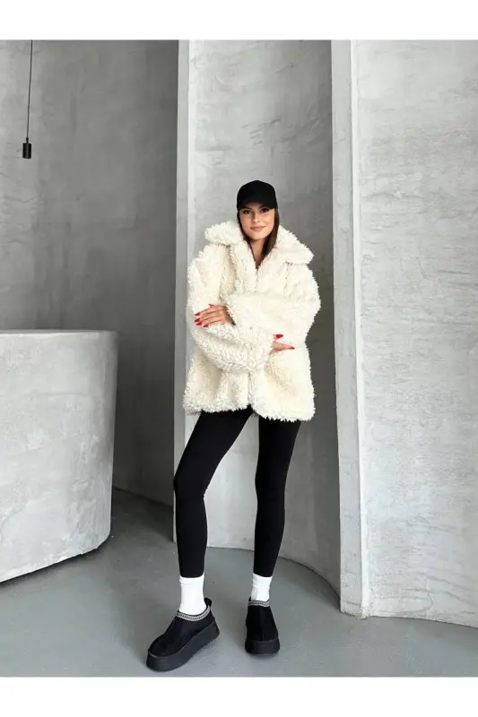 Suni Kürklü Siyah Peluş Ceket - Beyaz Kuzu - 4