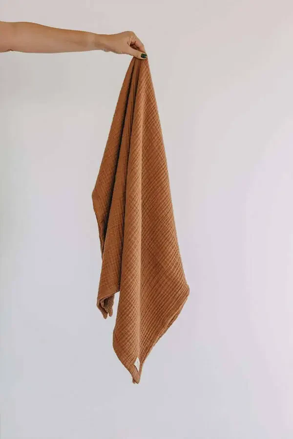 Sutli qahva 4 qavat muslin ko'rpa 90×120 o'lcham - 2