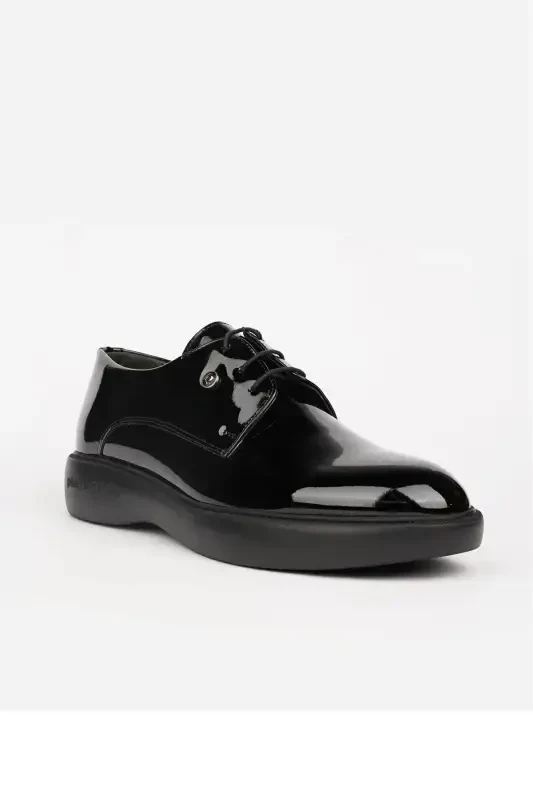 Свадебный костюм и туфли черные лаковые объединяют элегантность и комфорт с инновационным стилем - 70914 RUGAN - 3