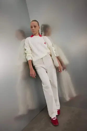 Свитер для девочек стандартной посадки с круглым вырезом C6973A824AU - 2