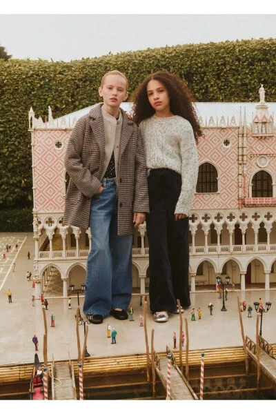 Свитер двухцветный вязаный - 6