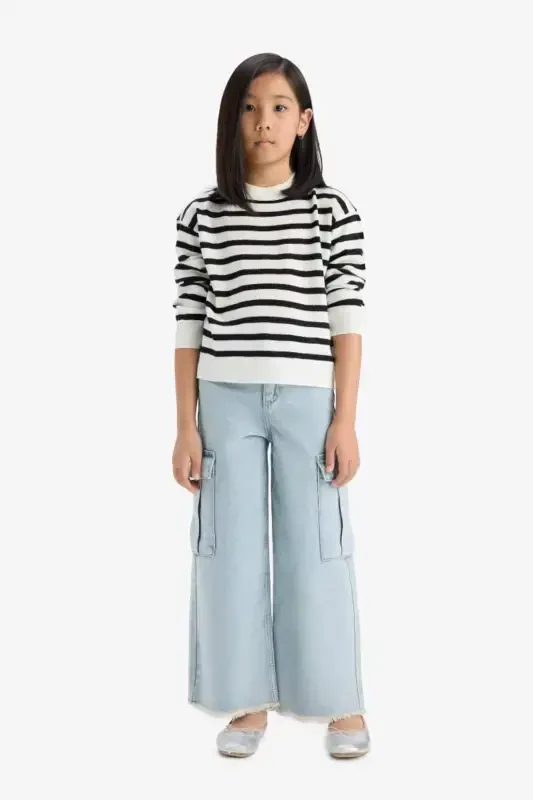 Свитер с круглым вырезом для девочек стандартной посадки C6903A824AU - 2