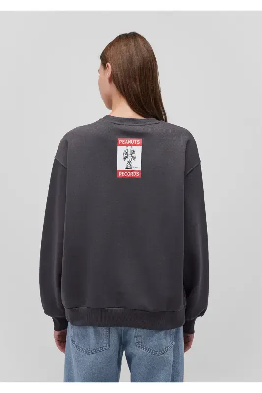 Свитшот антрацитового цвета с принтом Snoopy - 4
