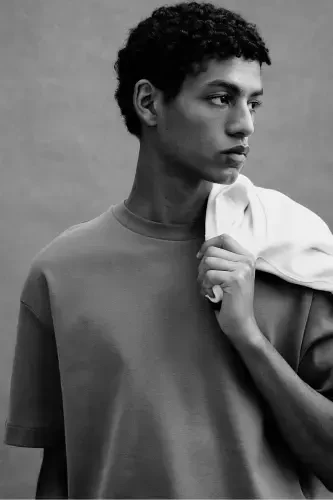 Свободная футболка - Темно-бежевый - MODAZONE (1)