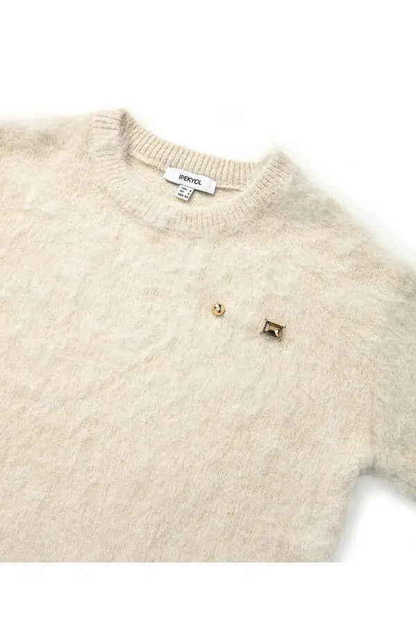 Sweater with metal accessories - 4