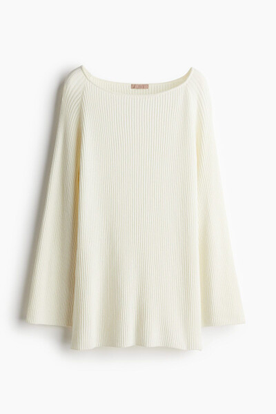 Sweater with ribbed knit - 2