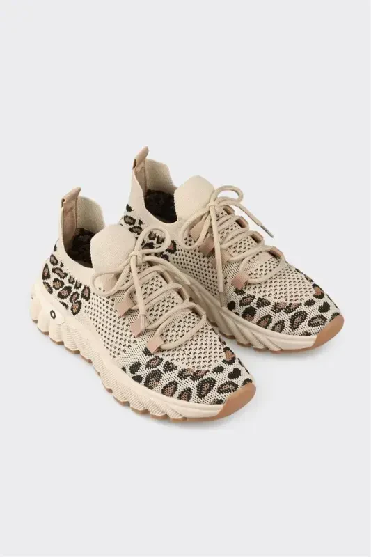 Taba Women's Sports Shoes - 2