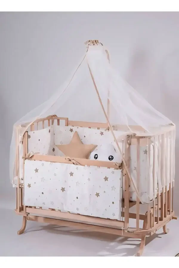 Tabii, işte metnin Özbekçe çevirisi:Tabiiy Mabela Ona yonidagi beshik, jigarrang yulduzli uyqu to'plami bilan - 3