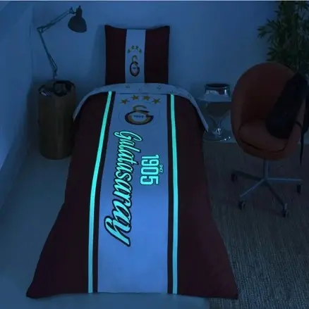Taç Lisanslı Tek Kişilik Nevresim Takımı Galatasaray 1905 Glow - NEVRESIMDUNYASI (1)