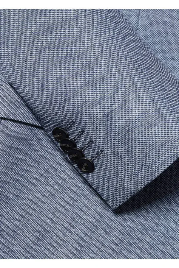 Tailored Mini Bouclé Blazer - 6