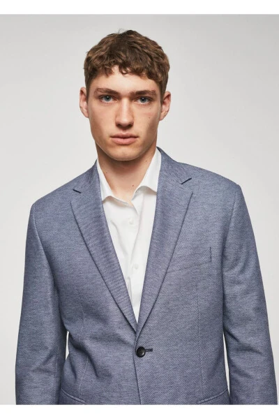 Tailored Mini Bouclé Blazer - 8