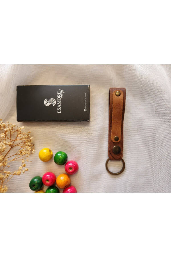 Tan Leather Keychain with Camel Leather Detail, Accessory, Snap-Open Father's Day Gift - 2